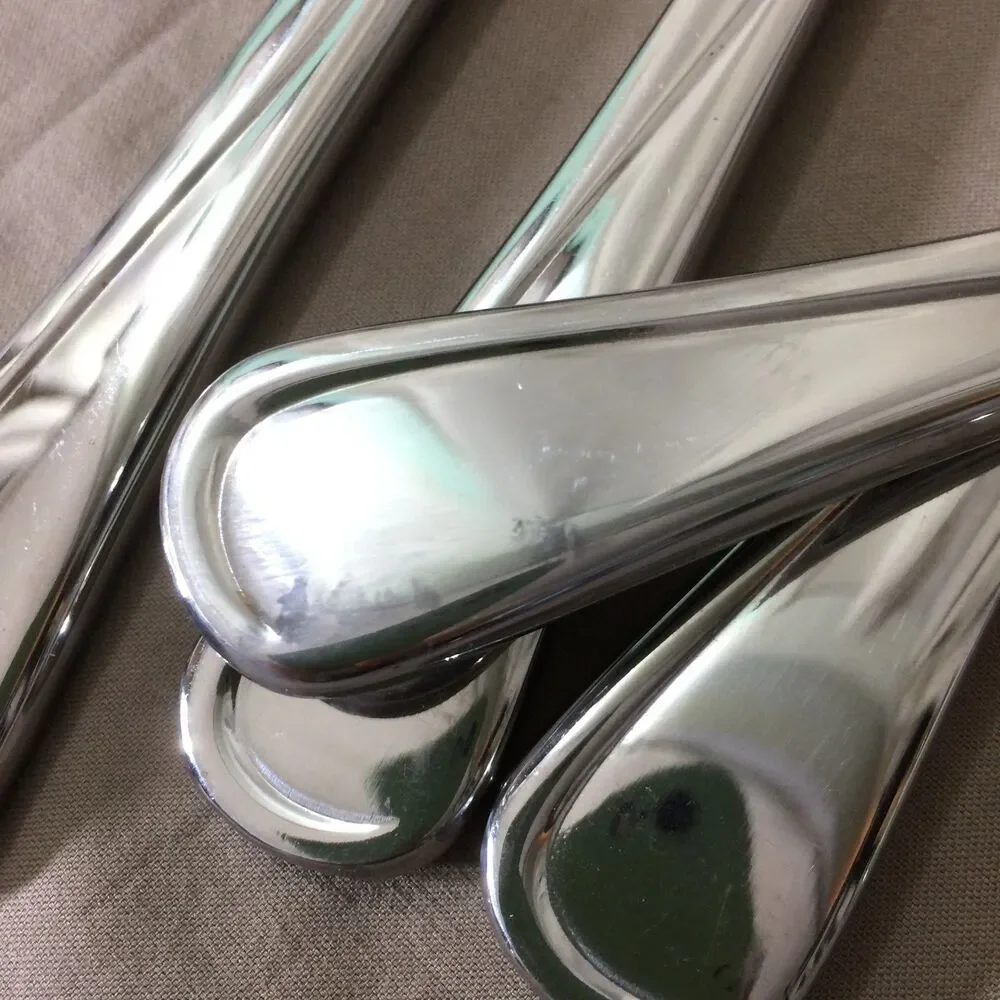 Oneida Louisiana Stainless Dinner Knives Set 5 Silverware Flatware Vintage 80s